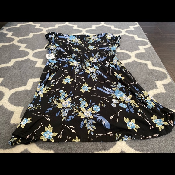 Cute summer dress! - Picture 2 of 4